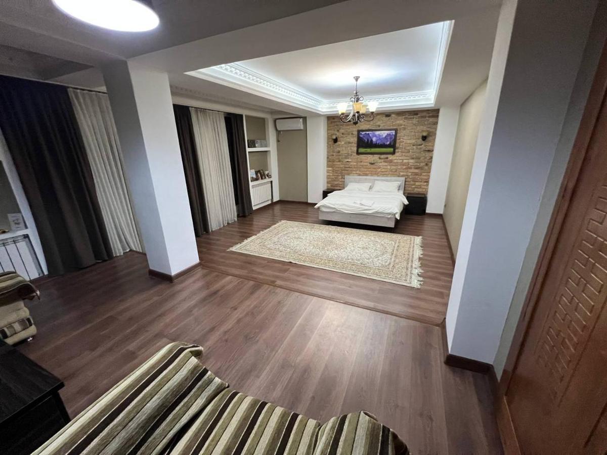 Lite Guest House Bishkek Exterior photo